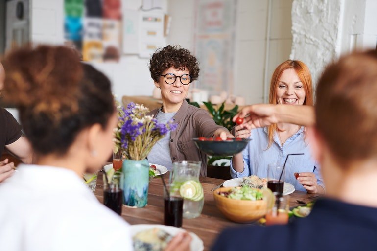 Organizing The Perfect Date Night With Your Girlfriends